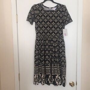 M LuLaRoe Amelia Dress G04 1117
